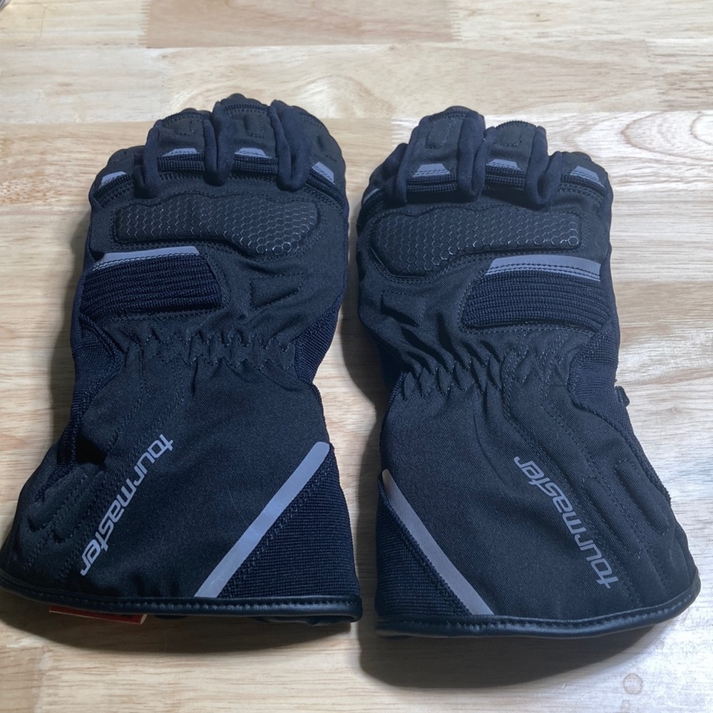Woman’s Harley Davidson Large cold weather gloves